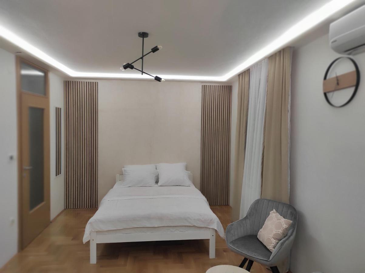 Studio Apartman Lukavica Sarajevo Exterior photo