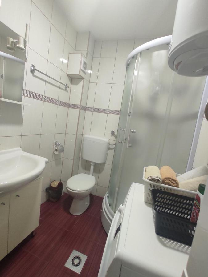 Studio Apartman Lukavica Sarajevo Exterior photo
